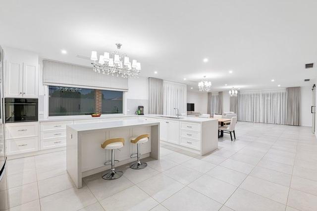 33 Luckymack Way, VIC 3500