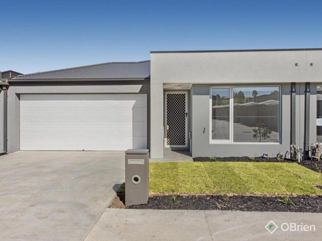 8 Pinot  Way, VIC 3810