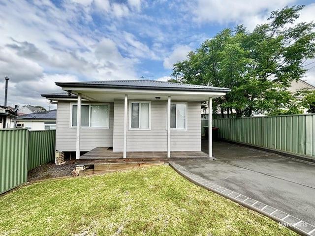 13A Wordsworth Avenue, NSW 2560