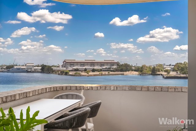 214/35 Honeysuckle Drive, NSW 2300