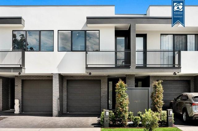 6b Templeton  Crescent, NSW 2170
