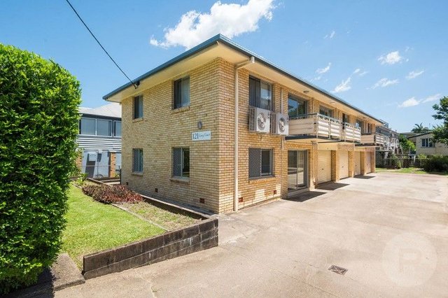 2/121 Chalk Street, QLD 4030