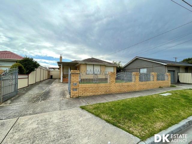 10 Chelmsford Crescent, VIC 3021