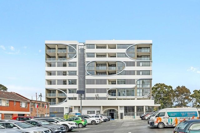 102/10-12 Howatt Street, NSW 2163