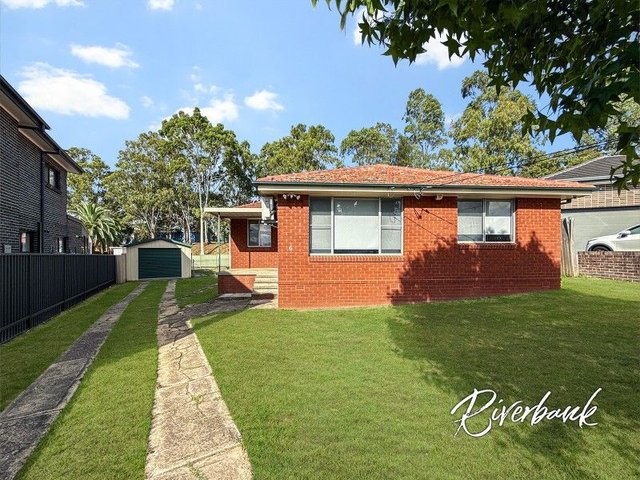 6 Leo Crescent, NSW 2145
