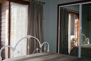 Bed 2 (2010-10-14)