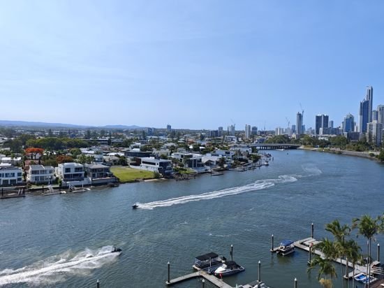 041 2890 Gold Coast Highway, QLD 4217