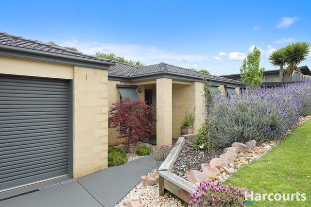 11 Silverback Place, VIC 3953