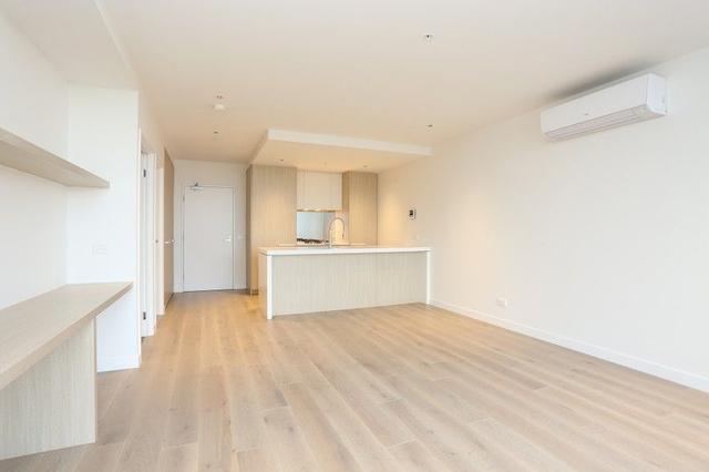 807/19 Russell Street, VIC 3040