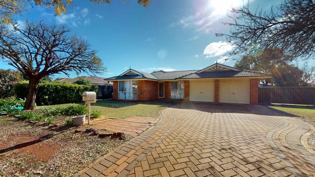 59 Twickenham Drive, NSW 2830
