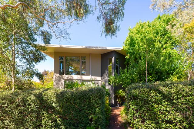 28 Dryandra Street, ACT 2602