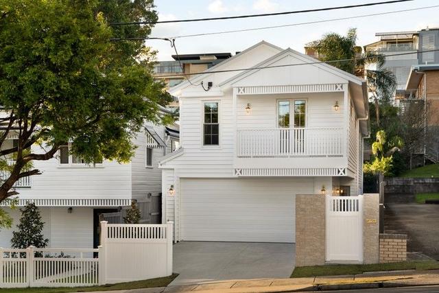 13 Lisson Grove, QLD 4030