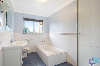 Bathroom (2016-06-21)