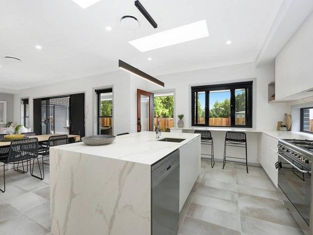 10 Costigan Court, NSW 2850