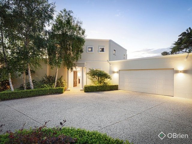 2 Watts Crescent, VIC 3930