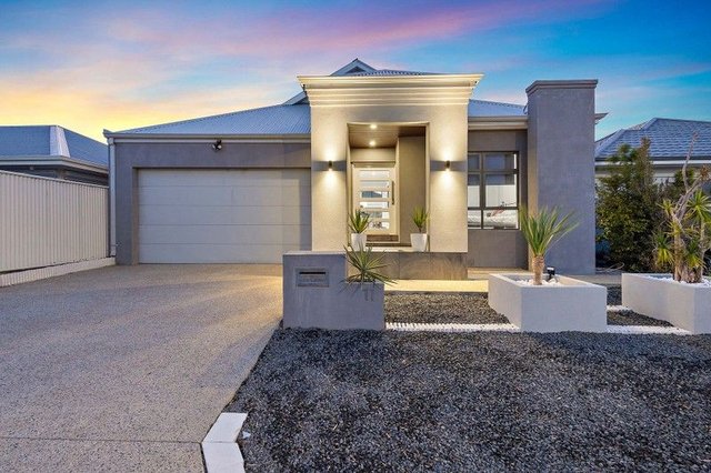 11 Woodswallow Way, WA 6038