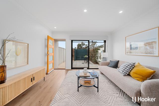 8/15 Jumbuck Crescent, ACT 2617