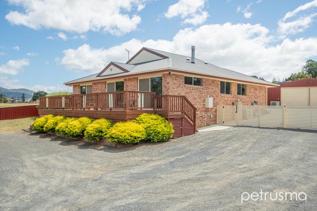 2 Derwent Terrace, TAS 7140