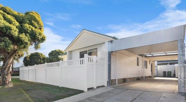 494 McKenzie Street, NSW 2641