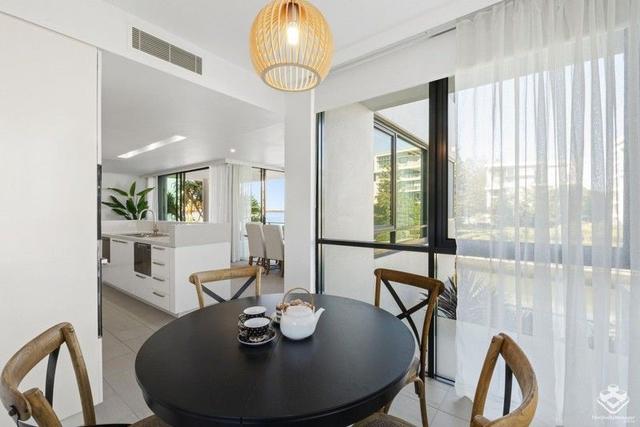ID:21152392/323 Bayview Street, QLD 4216