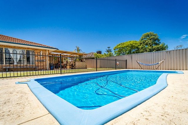 14 Ebony Elbow, WA 6169