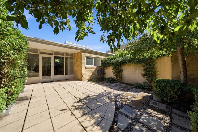 2/10 Edmondson Street, ACT 2612