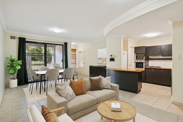 17B Shenton Avenue, WA 6027