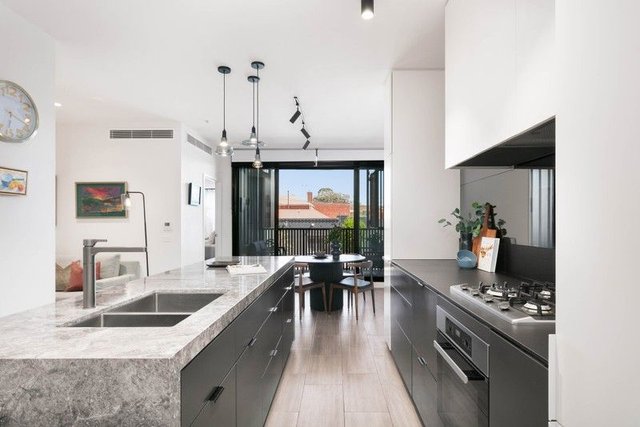 102/1045 Burke Road, VIC 3123