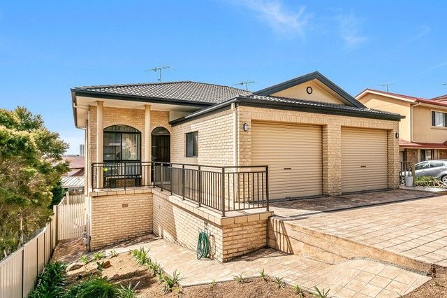 2/42 Chillawong Circuit, NSW 2529