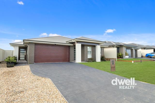 8 Aspromonte Drive, NSW 2541