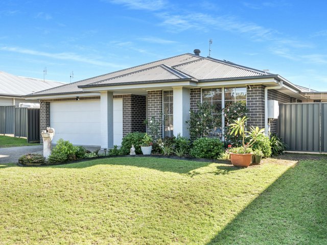 44 Peacehaven Way, NSW 2540
