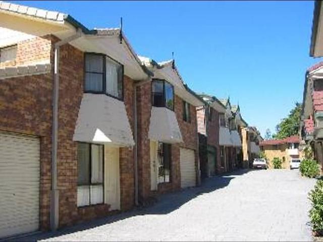 8/8-12 Quinn Street, QLD 4066