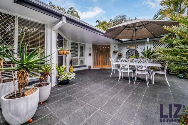 6 Kagoola Close, QLD 4069