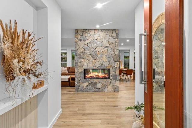 12 Wilkinson Street, NSW 2756