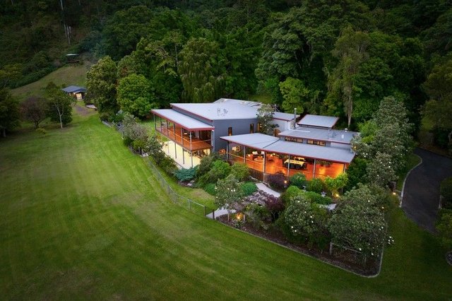 5 Spring Gardens Court, QLD 4555