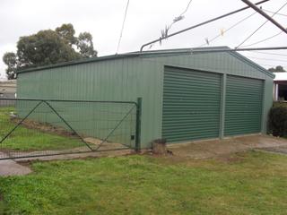 Garage/ Shed (2011-01-07)