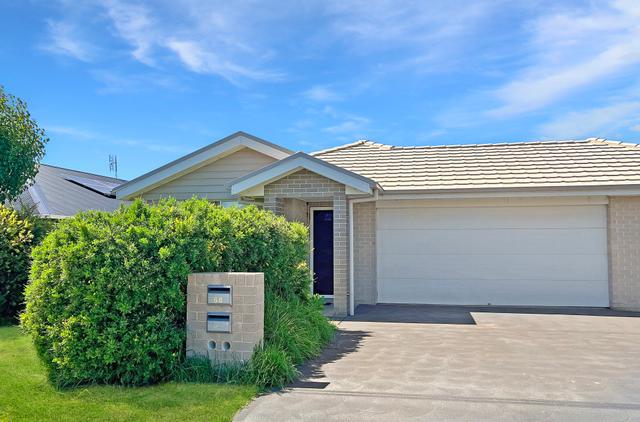 68 Champagne Drive, NSW 2830