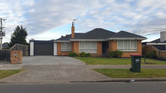 11 Groves Street, VIC 3033