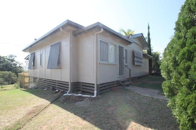 10 Hill Crescent, QLD 4680