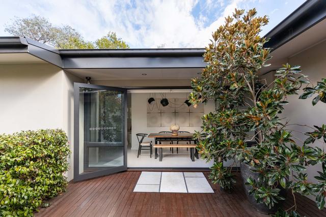 128 Scrivener Street, ACT 2602