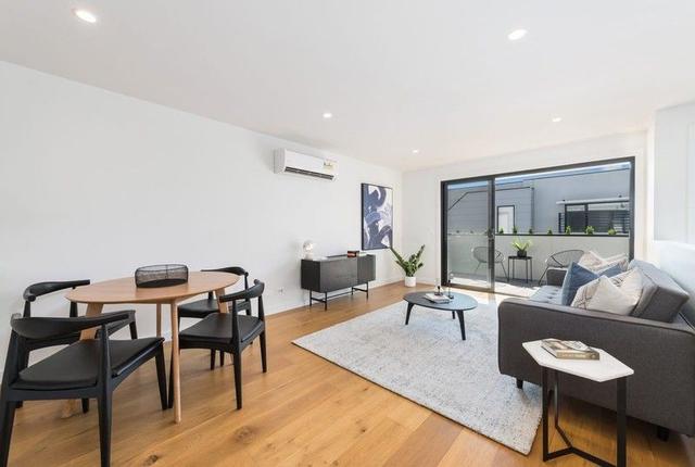 14/10 Davies Street, VIC 3056