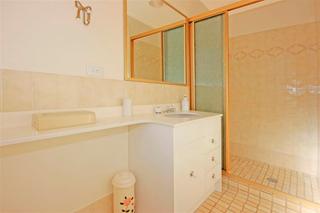 Ensuite- Flat (2010-07-23)