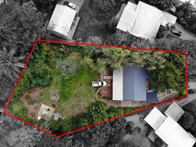 14 Andrew Crescent, QLD 4815