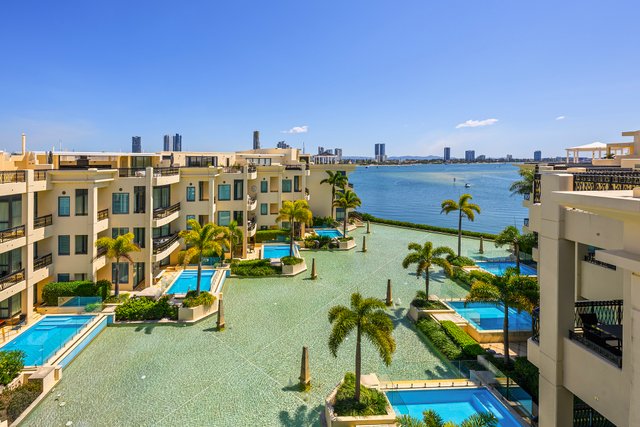 61/94 Seaworld Drive, QLD 4217