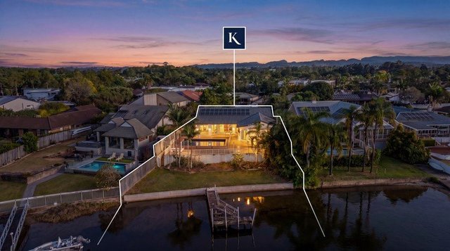 12 Wanneroo Court, QLD 4218