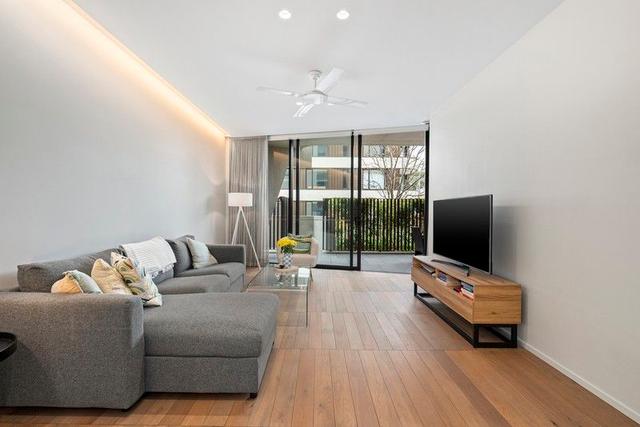 10/11 Young Street, NSW 2031