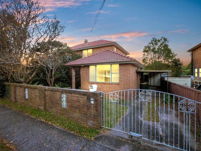 8 Minneapolis Crescent, NSW 2035