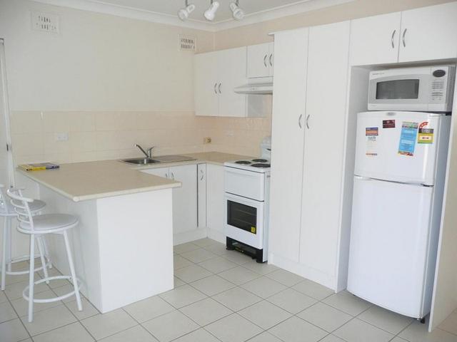 8/236 Wakaden Street, NSW 2680