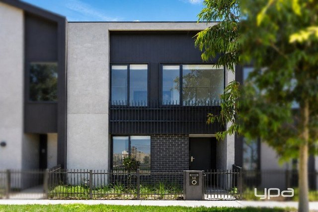 10 Altezze Drive, VIC 3029