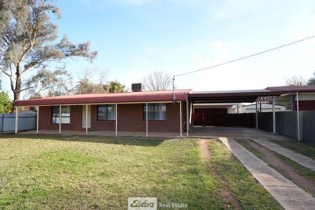 99 Leaver Street, NSW 2681